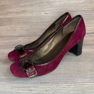 Woman’s Bandolino BDJasper suede chunky vintage look wood stacked heels size 8.5